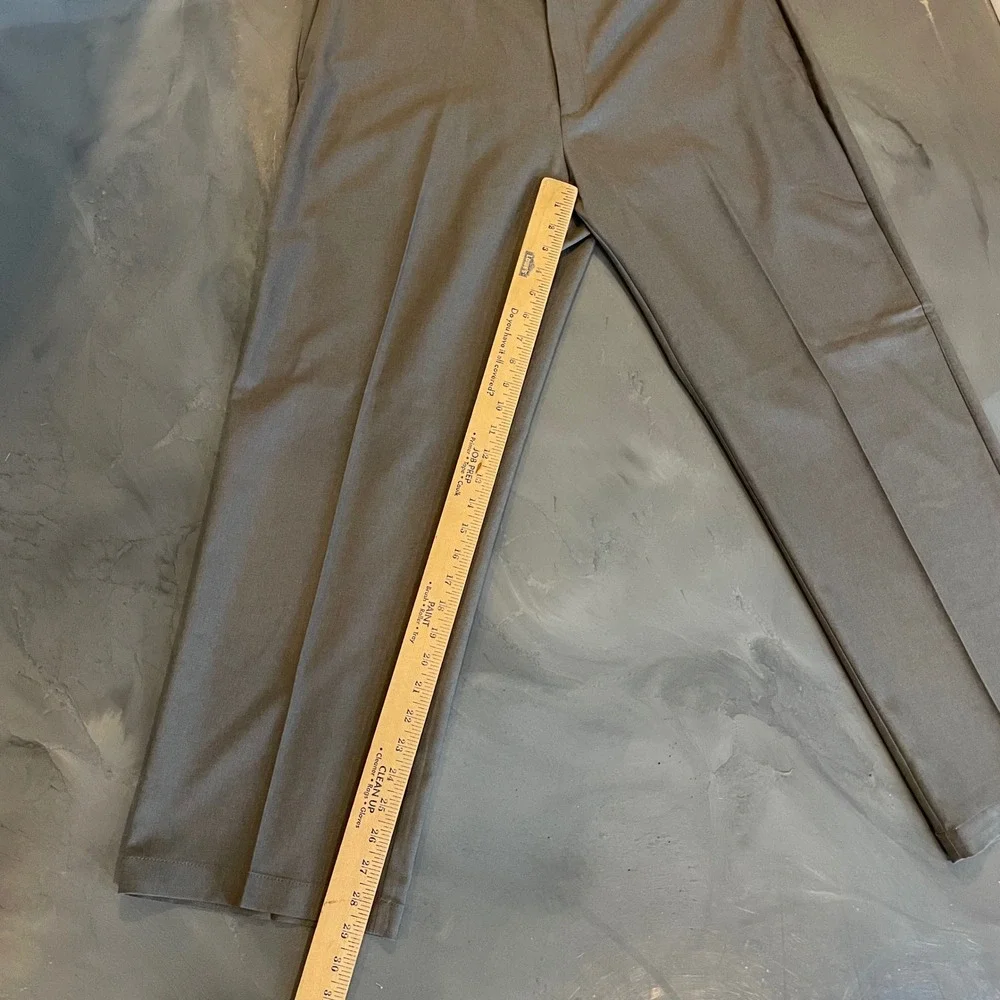 Haggar Cool 18 Pro Classic Fit Dress Pants Mens 38x29 Heather Grey HC00236 NWT